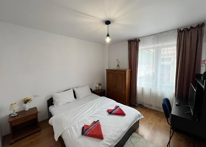 2 Rooms Apartment City Center